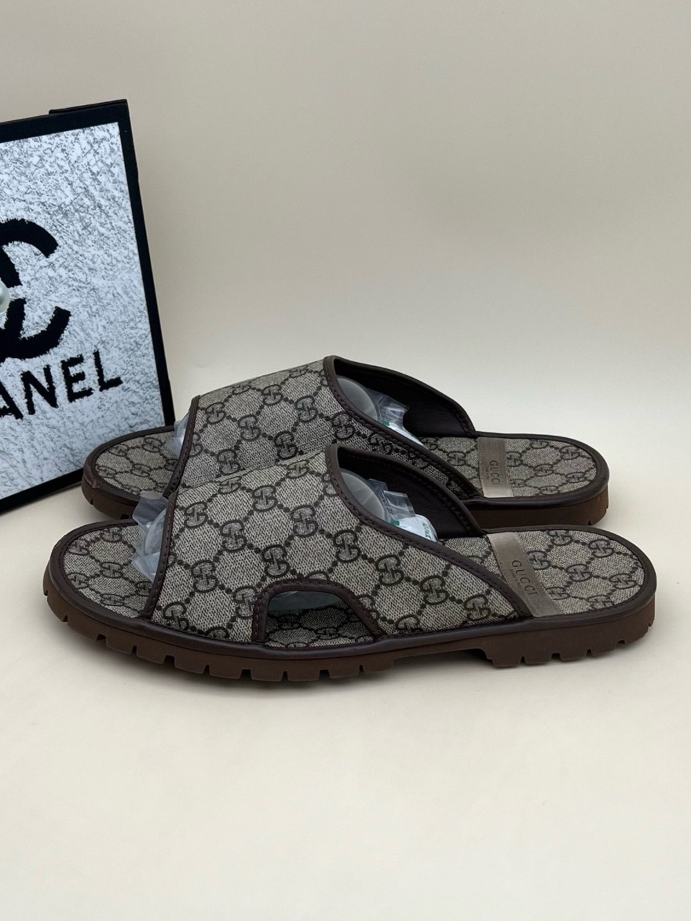 🚩steal Gucci Brown GG Supreme Monogram Slide Sandals